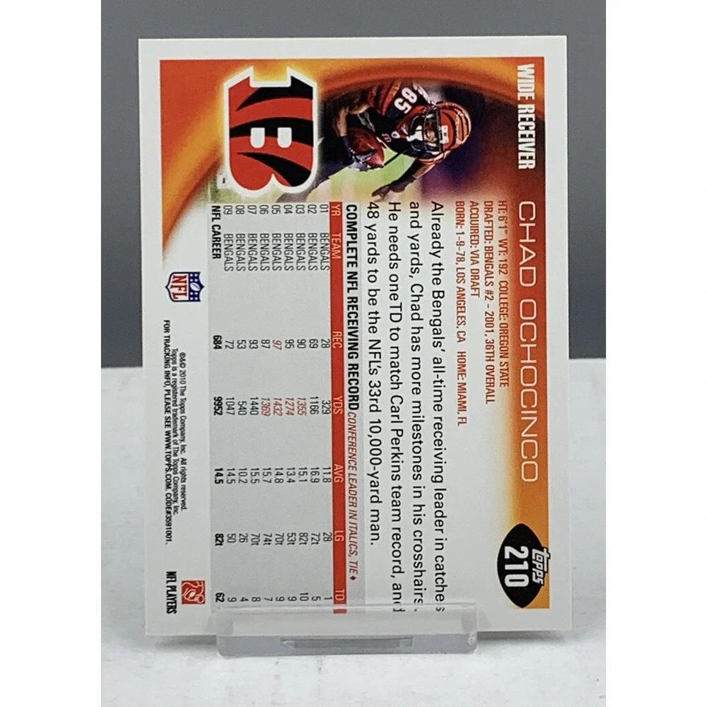2010 Topps Chad Johnson Chad Ochocinco #210‎ Cincinnati Bengals - Picture 2 of 3